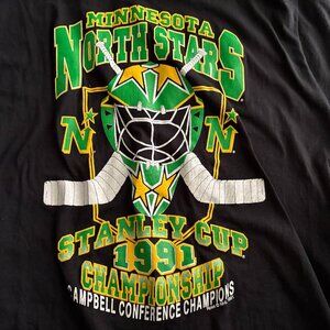 NWOT Vintage 1991 Minnesota North Stars Stanley Cup Fruit of the Loom T Shirt L